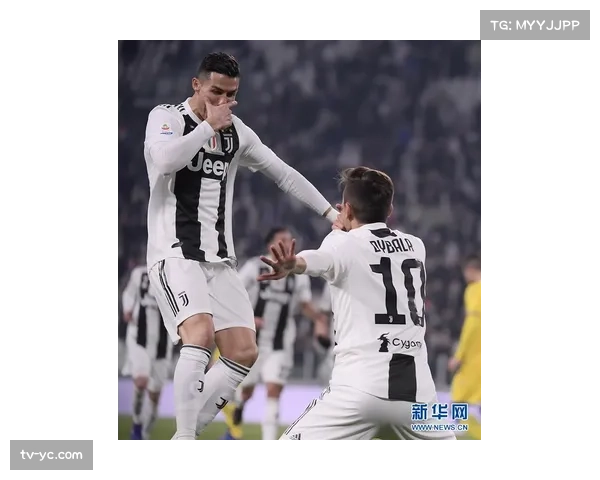 “弗罗西诺内对阵莱切，VAR介入取消主队进球，判罚前冲撞门将”